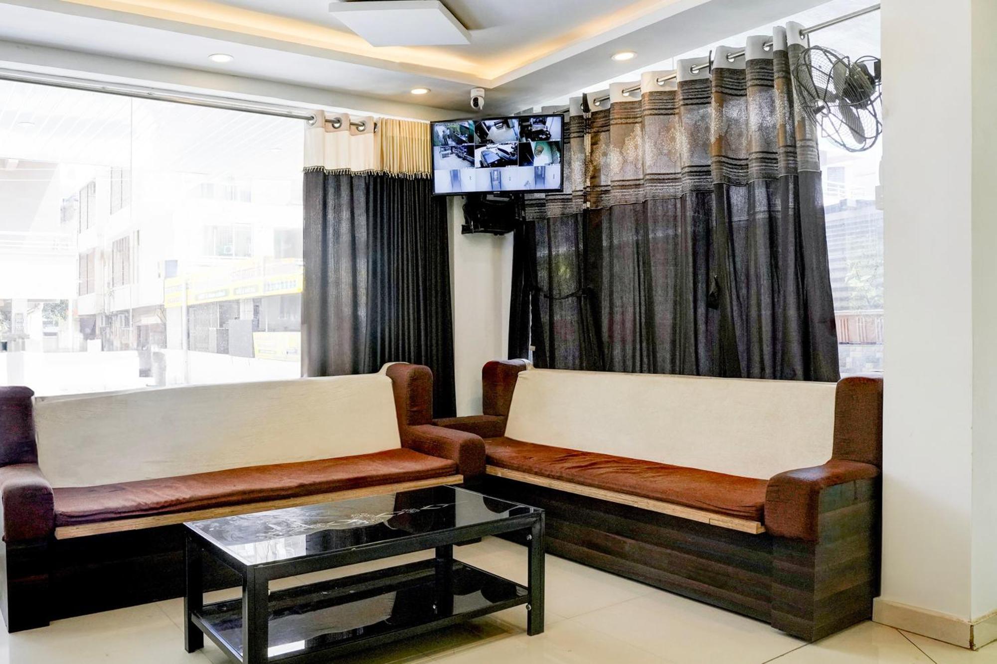 Super Hotel O Chhatrapati Nagar Sirdi Kültér fotó